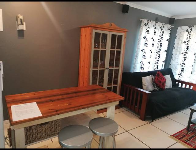 2 BEDROOM APARTMENT RENTED IN GREENWAYS GOLF ESTATE